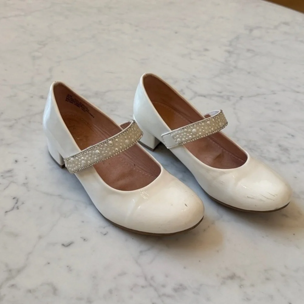 Kelly & Katie Girls Eva Mary Jane Pumps White Patent Rhinestone 3 Dress Shoes